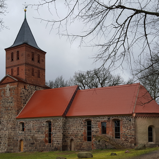 Dorfkirche Rogäsen