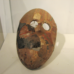 Stone_Mask_Nahal_Hemar_Cave.JPG