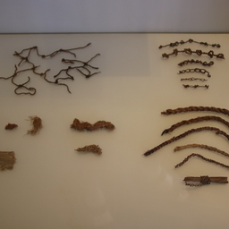 Textiles,_Basketry,_&_Cordage,_Tahunian_Culture_(42312092965).jpg