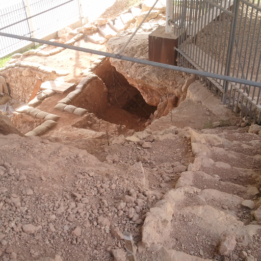 Qesem Cave