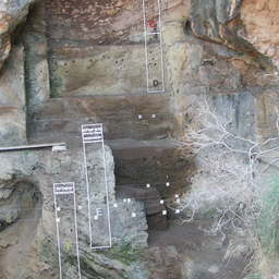 Tabun_Cave_section.jpg