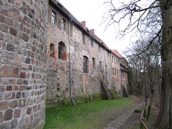 Burgrabensteinaußen1.JPG
