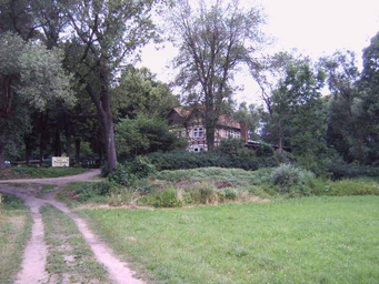 Lübben_Burgwall.JPG