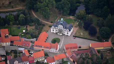 KLG_0147_Schloss_Uebigau.jpg