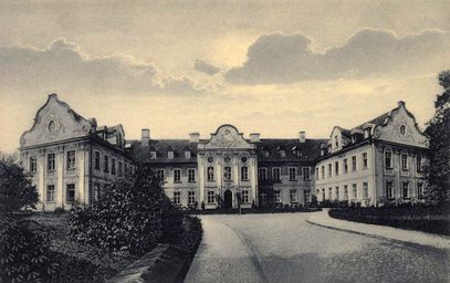 Sanatorium_Schloss_Fürstenberg_Postkarte.jpg