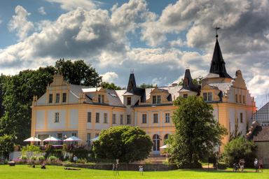 Schloss_Liebenberg_2008.jpg