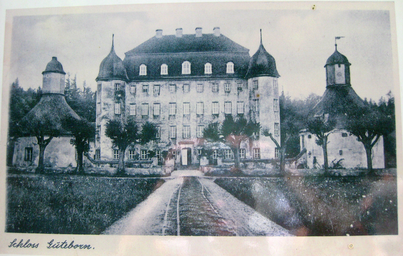 Schloss_Guteborn,_Nordostansicht,_alte_Postkarte,_01.jpg