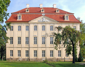 20061018415DR_Martinskirchen_Schloß.jpg