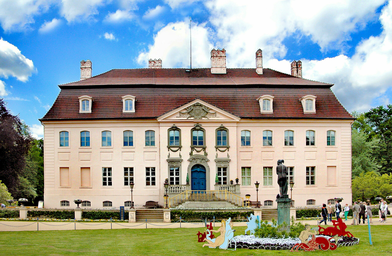 20150513315MDR_Branitz_Schloß_und_Park.jpg