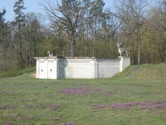 Tontaubenschießstand_Schlosspark_Plaue_2.jpg