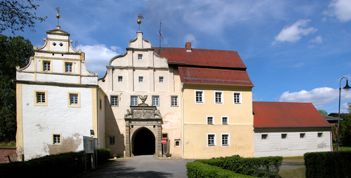 20150429150MDR_Sonnewalde_Schloß.jpg
