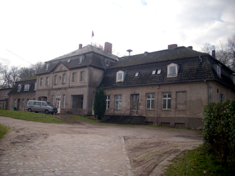 Schloss_Ihlow_Oberbarnim.jpg