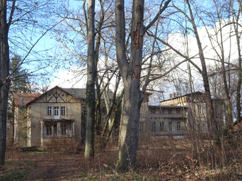 LaasowGutshaus.jpg