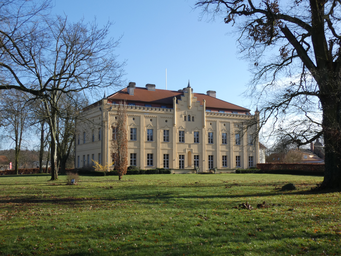 Schloss_Nennhausen.jpg