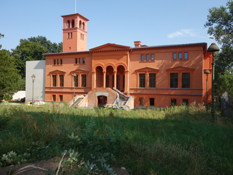 Schloss_Dahlwitz_2018_NW.jpg