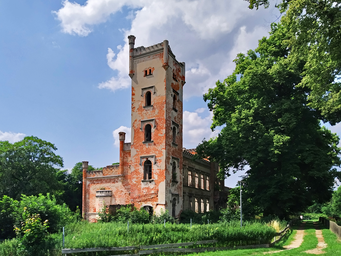 Mark_Landin_Schlossruine_Hohenlandin.jpg