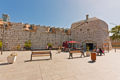 King's_Bastion.jpg