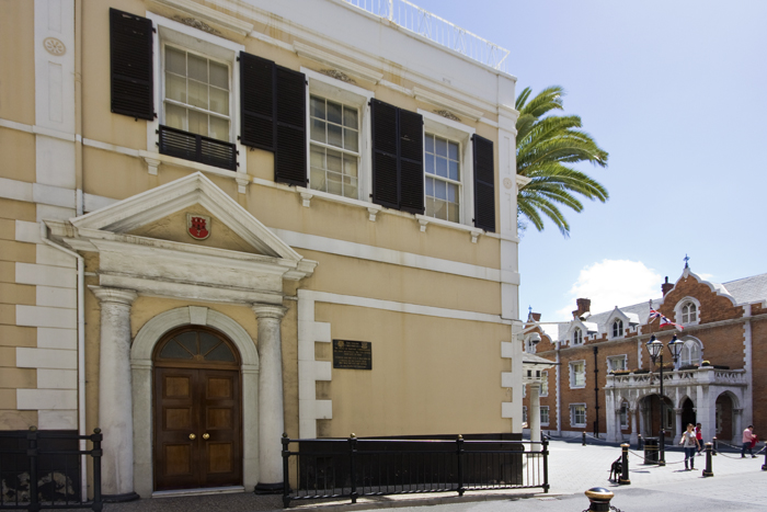 6 Convent Place