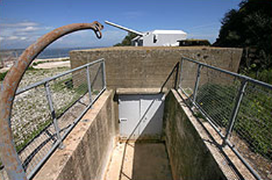 Princess_Anne's_Gun_No._1_davit.png