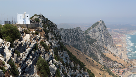Lord_Airey's_Battery_and_Rock_of_Gibraltar.jpg