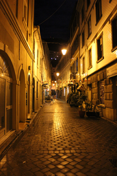 Irish_Town,_Gibraltar_at_night_4.JPG