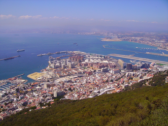 Bay_of_Gibraltar_from_The_Rock_8.JPG