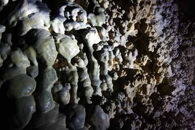 Painter's_Cave_Gibraltar_02.jpg